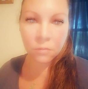 Meet your Posher, Lorraine